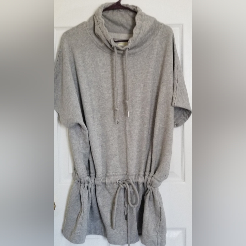 OLD NAVY HOODIE / DRESS.     NWOT.         Size XL